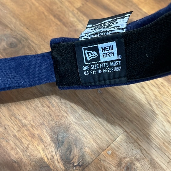 Seahawks visor - Picture 3 of 3